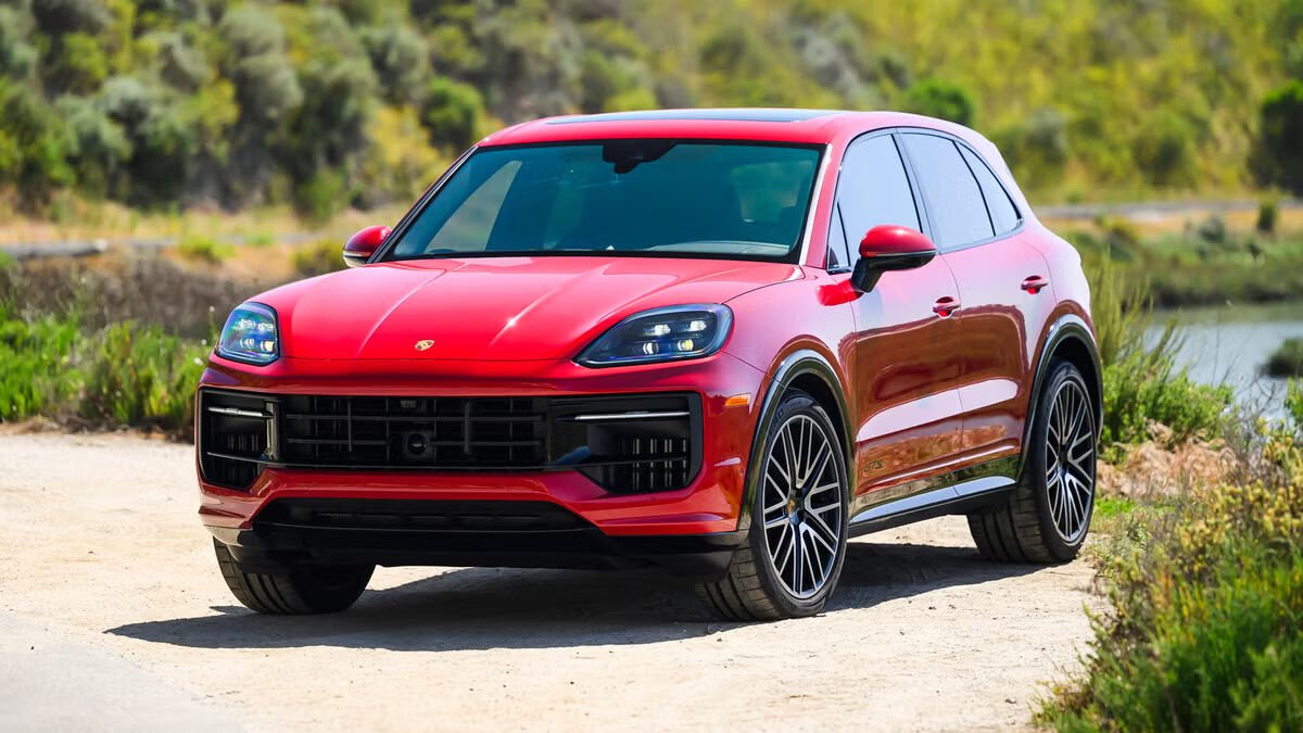 2025 Porsche Cayenne Turbo